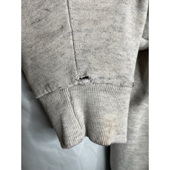 Georgetown University Hoyas Sweatshirt Size M Spell Out Sleeves Distress Vintage - Picture 8 of 13